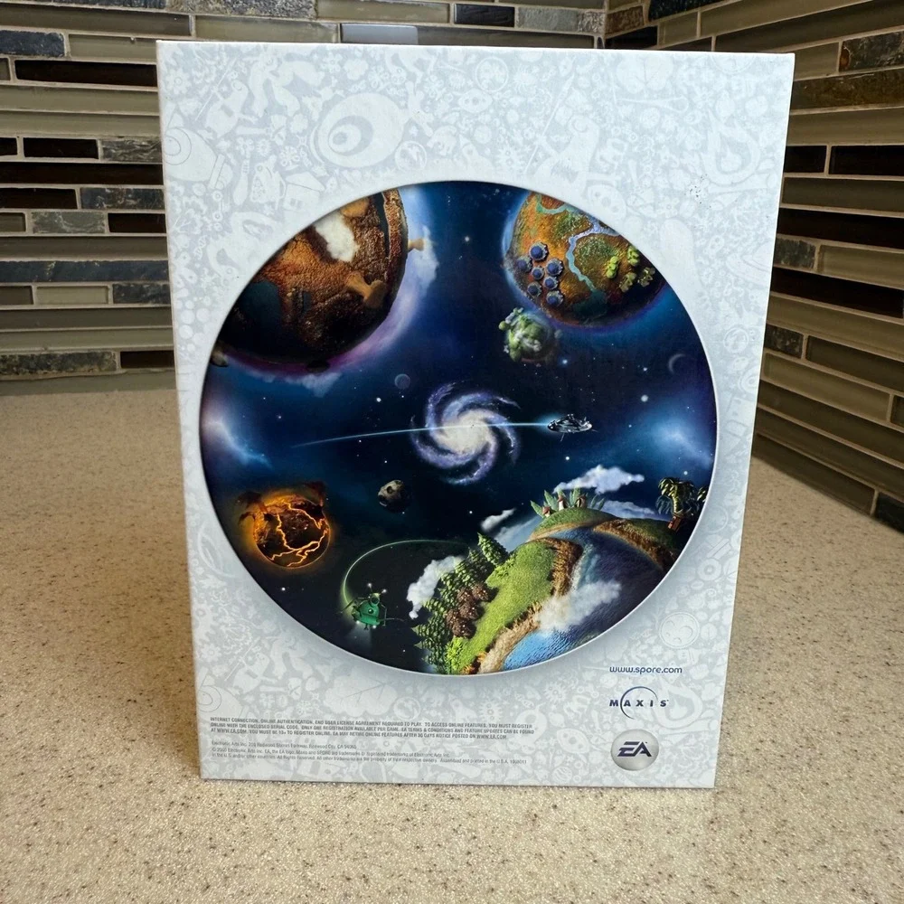 Spore Galactic Edition PC Mac 2008 EA Games Collector's Set with Art Book & DVD